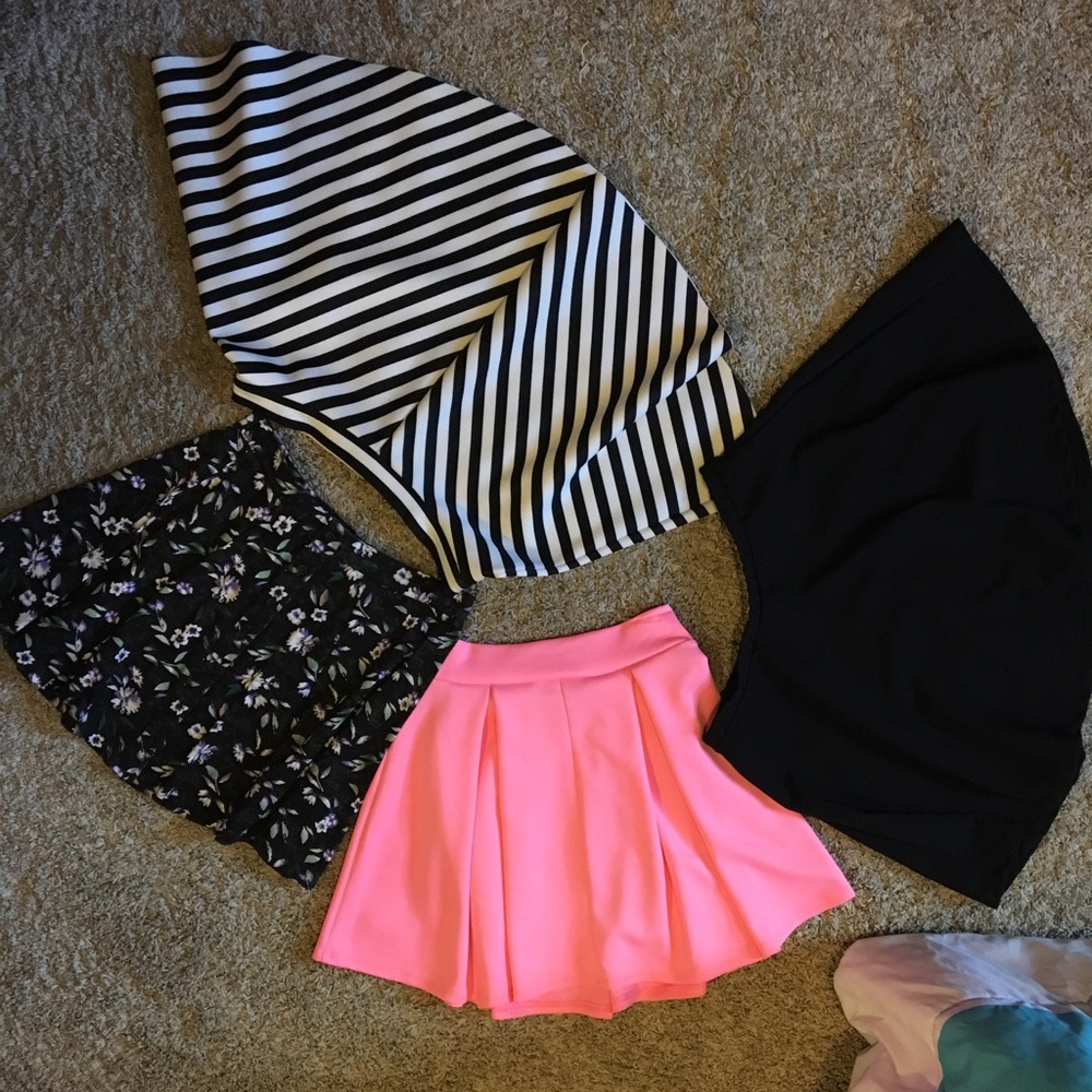 4 SKIRTS